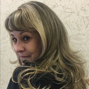 Meet your Posher, Lisa